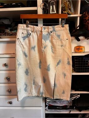 Tie-Dye Beige Denim Pencil Skirt